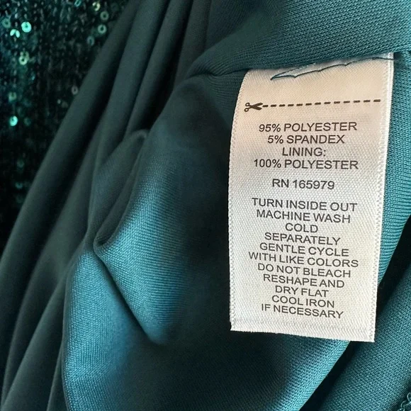 Cable & Gauge Sequin Dress - Picture 6 of 7